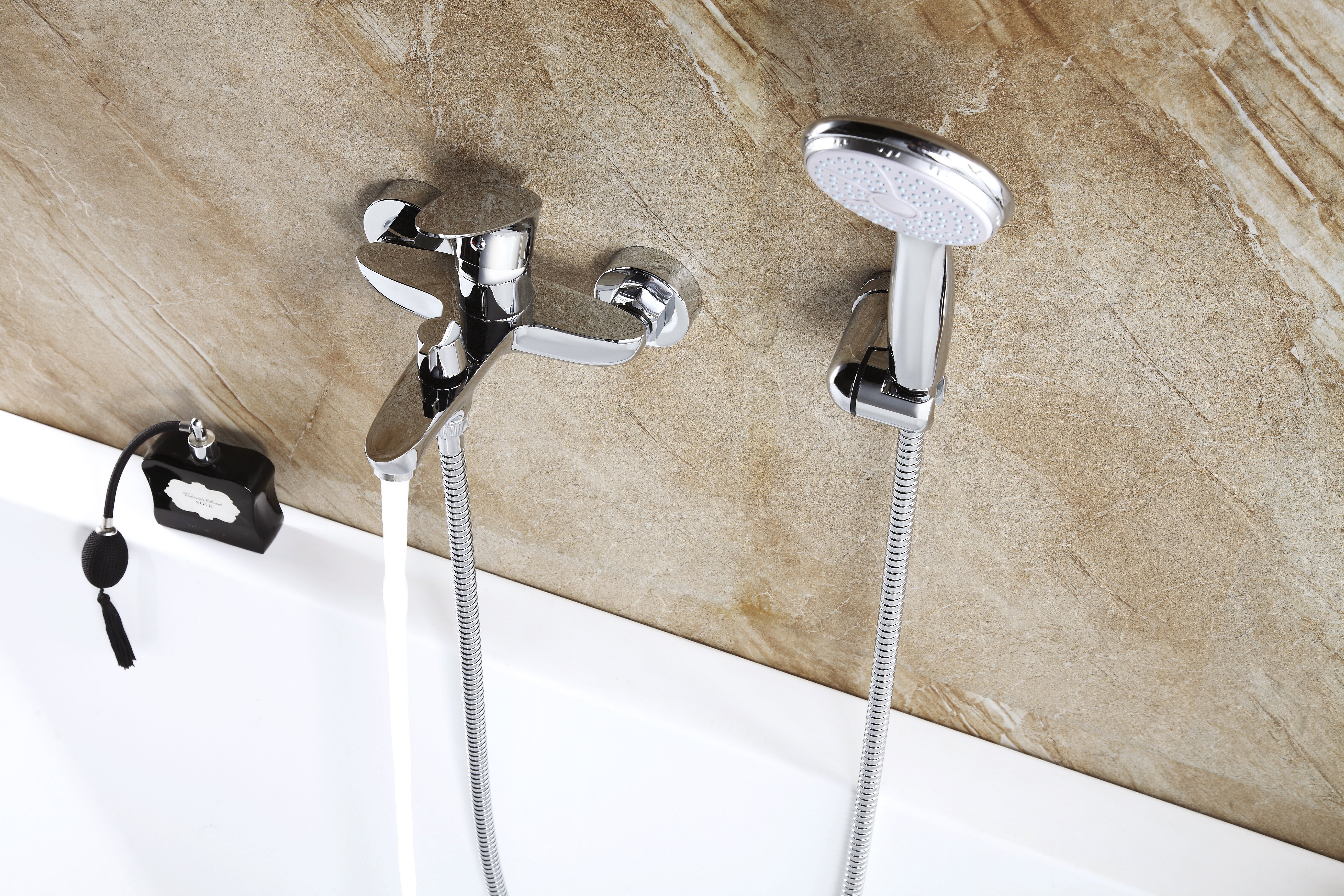 Lemark nero lm0214c. Смеситель lemark nero lm0206c. Смеситель для душа lemark linara lm0403c однорычажный лейка в комплекте хром. Lemark nero lm0214c. Смеситель lemark aura lm0614c.